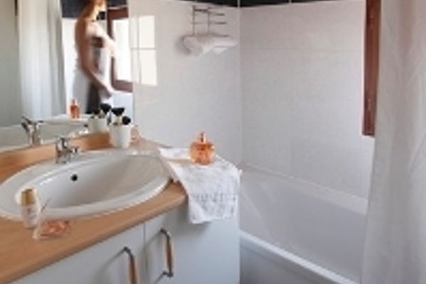 Adonis Carcassonne - La Barbacane Residence de Tourisme
